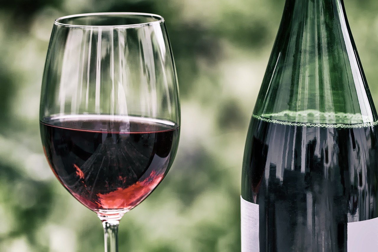 wine 2408620 1280